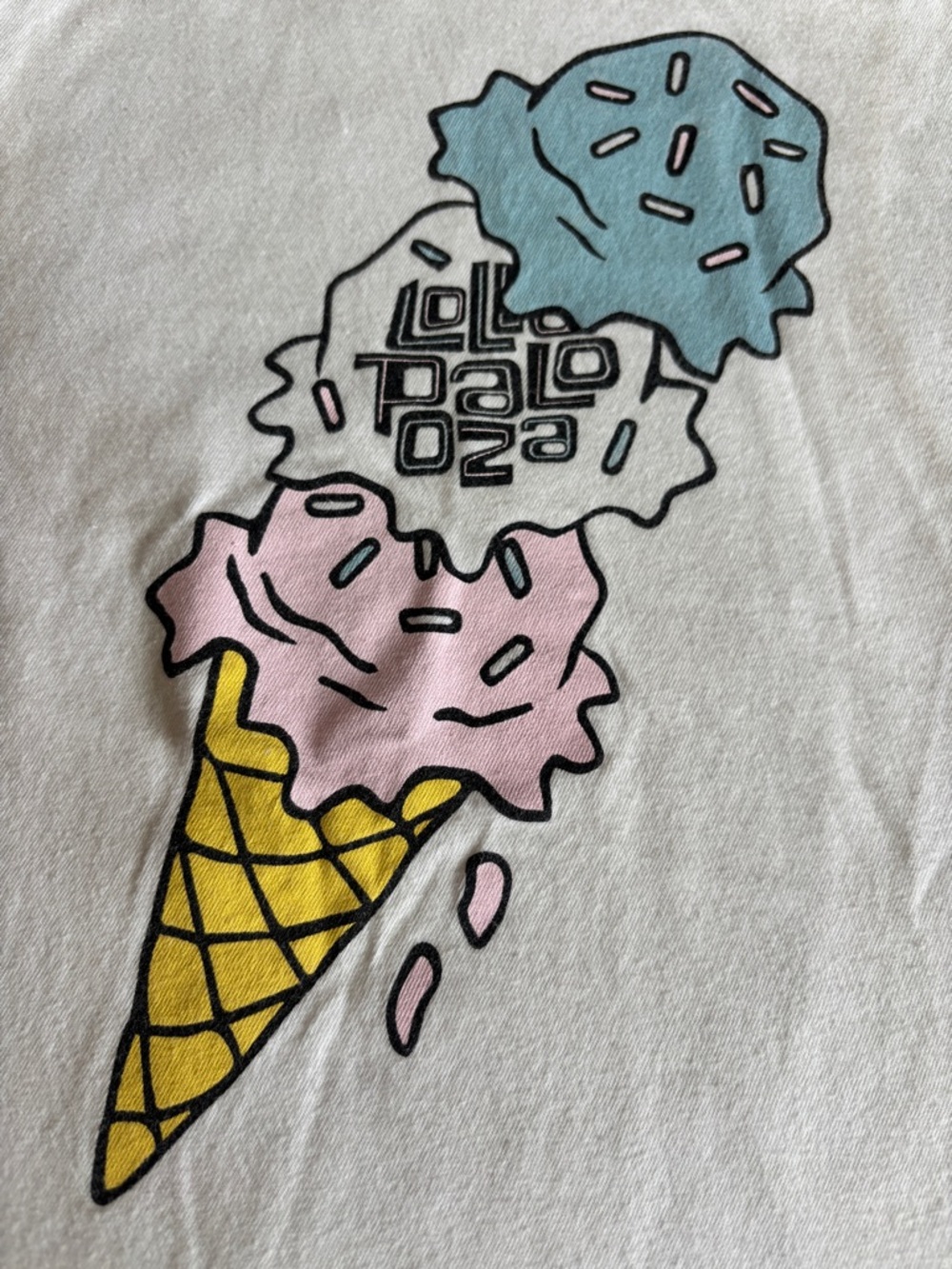 LOLLAPALOOZA 2017 Women’s S White Ice Cream Graphic Concert Merch Tank Top